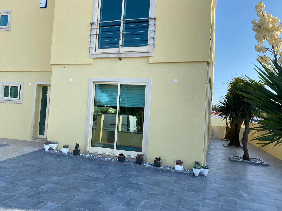 Moderne Villa In Aveiro Portugal ガファーニャ・ダ・ヴァゲイラ エクステリア 写真
