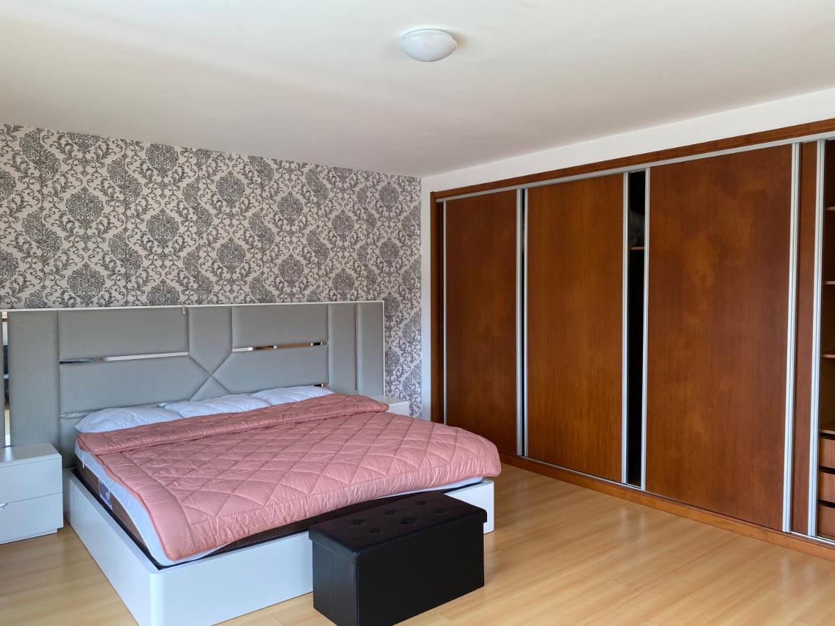Moderne Villa In Aveiro Portugal ガファーニャ・ダ・ヴァゲイラ エクステリア 写真