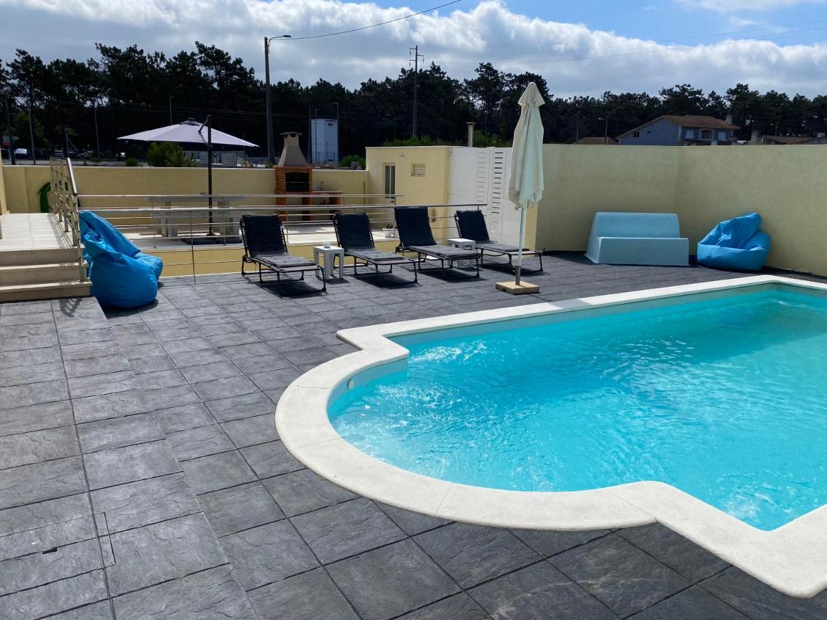 Moderne Villa In Aveiro Portugal ガファーニャ・ダ・ヴァゲイラ エクステリア 写真